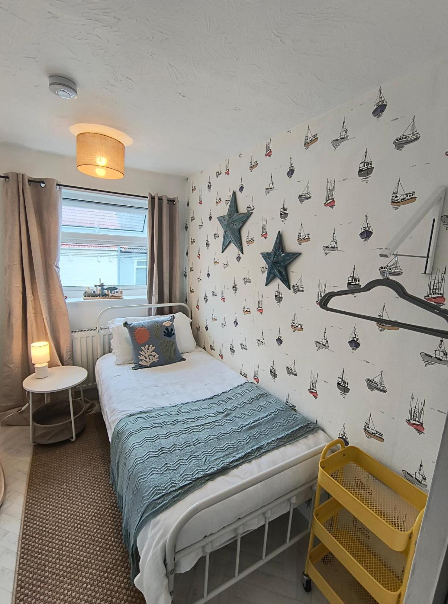 Seabreeze Pet Friendly 3 Bedroom House By The Sea Gorleston-On-Sea